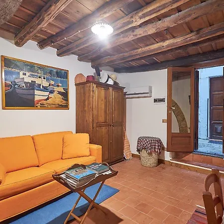 Super Central Mini Apartman *
